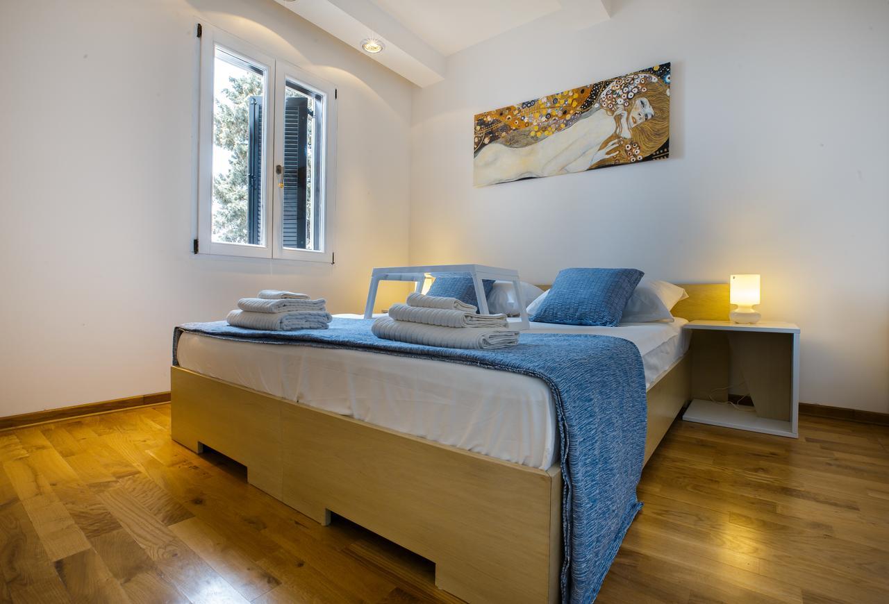 Apartment Stefan 斯韦蒂·斯特凡 外观 照片